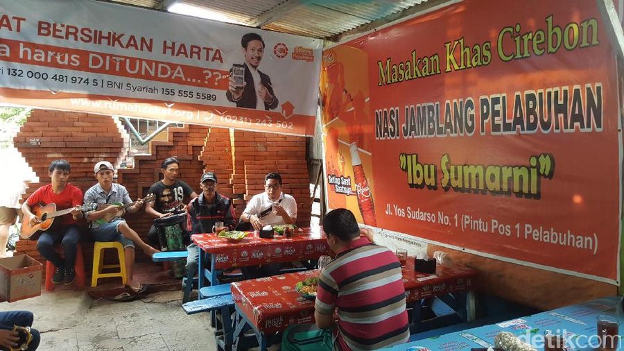 Satu Lagi Kuliner Dari Cirebon Nasi Jamblang Pelabuhan Foto 3