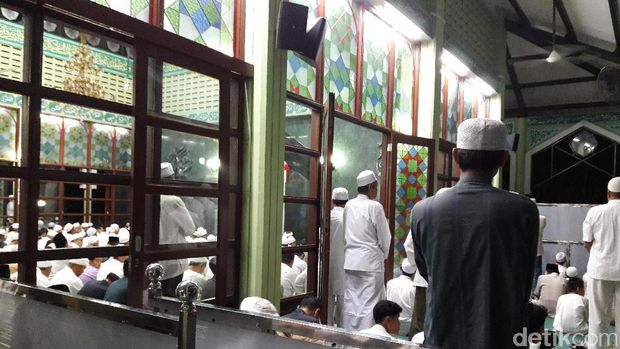  Salat Subuh Berjamaah 1212, Masjid Ittihad Bukit Permai Cibubur Dipadati Jemaah