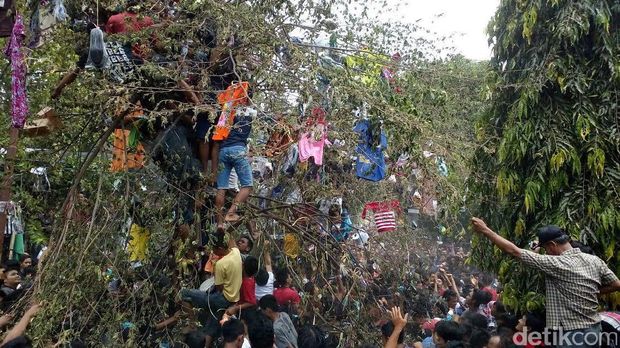 Meriahnya Tradisi Keresan Peringati Maulid Nabi di Mojokerto
