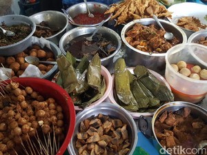 Sebelum Pulang Long Weekend dari Cirebon, Coba Dulu Nasi Jamblang Pelabuhan