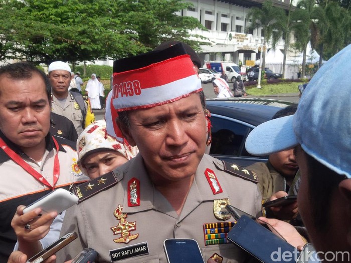 Polisi Dilarang Jadi Pembina Ormas yang Anti-Pancasila