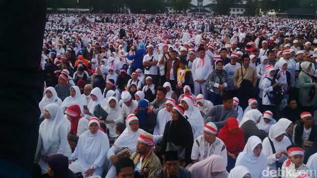 Aher: Pesantren Selalu Tampil Terdepan Mempertahankan NKRI