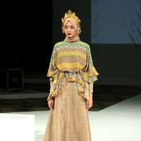 Koleksi Ria Miranda Mengangkat tema Ria Miranda Trend Show 2017 di The Hall Lt.8 Senayan City. Jakarta. [Foto: Mohammad Abduh/Wolipop]