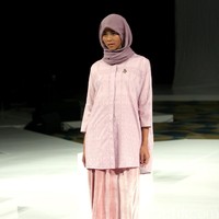 Koleksi Ria Miranda Mengangkat tema Ria Miranda Trend Show 2017 di The Hall Lt.8 Senayan City. Jakarta. [Foto: Mohammad Abduh/Wolipop]