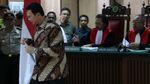 Ahok Bacakan Nota Keberatan