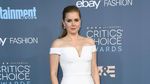 Parade Wanita Cantik di Critics Choice Awards 2016