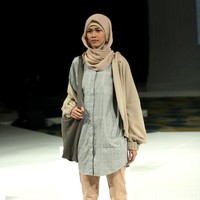 Koleksi Ria Miranda Mengangkat tema Ria Miranda Trend Show 2017 di The Hall Lt.8 Senayan City. Jakarta. [Foto: Mohammad Abduh/Wolipop]