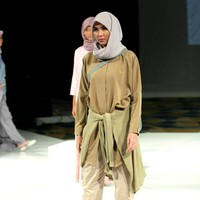 Koleksi Ria Miranda Mengangkat tema Ria Miranda Trend Show 2017 di The Hall Lt.8 Senayan City. Jakarta. [Foto: Mohammad Abduh/Wolipop]