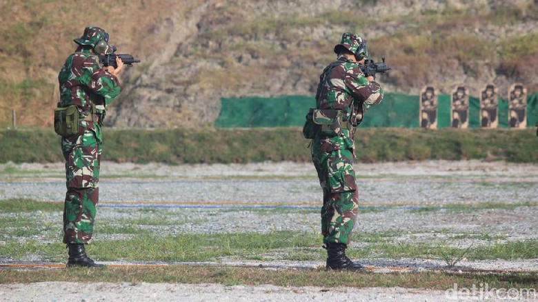 Untuk Kedua Belas Kalinya, TNI AD Sabet Juara Umum Lomba Tembak AARM Untuk Kedua Belas Kalinya, TNI AD Sabet Juara Umum Lomba Tembak AARM