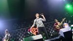 Joe Jonas hingga Ellie Goulding di Jingle Ball 2016