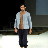 Koleksi Ria Miranda Mengangkat tema Ria Miranda Trend Show 2017 di The Hall Lt.8 Senayan City. Jakarta. [Foto: Mohammad Abduh/Wolipop]