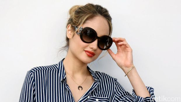 Angel Karamoy Bicara Isu Nikah dengan Produser, Yama Carlos Sudah Nikah Lagi