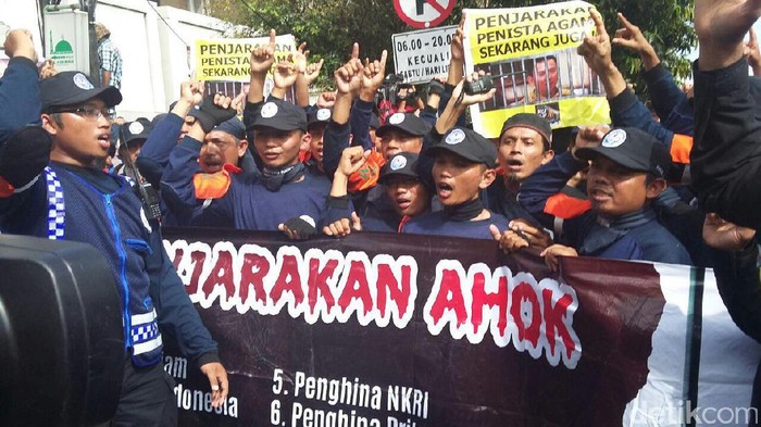 Kapolda Metro Ingatkan Massa Pendemo di Eks Gedung PN Jakpus Tak Anarkis