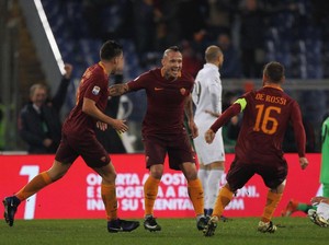 Roma Tak Perlu Muluk-Muluk, Rapatkan Jarak dengan Juve Saja Dulu