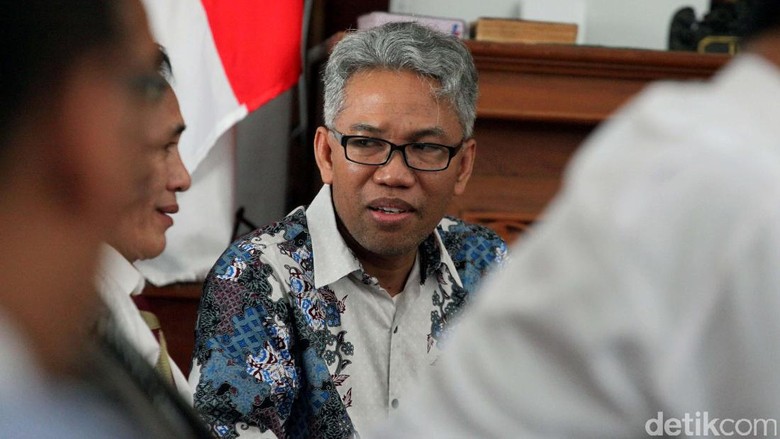 Hakim Tolak Praperadilan Buni Yani Hakim Tolak Praperadilan Buni Yani
