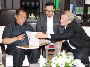 Pemprov Jabar Jajaki Kerjasama Seni Budaya dengan Adelaide Festival Center