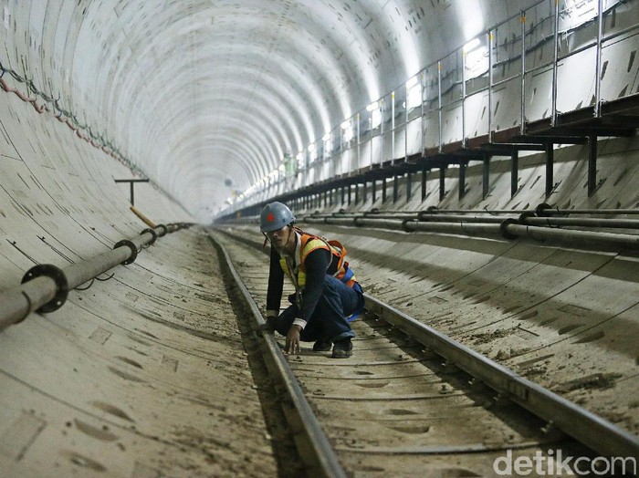 Djarot Berharap Proyek MRT Senayan-HI Bisa Beroperasi 2018
