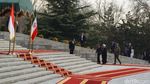 Ke Iran, Jokowi Disambut Presiden Hassan Rouhani