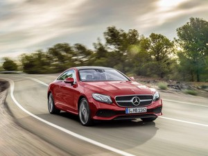 Ini Dia Tampang Mercedes-Benz E-Class Coupe Terbaru
