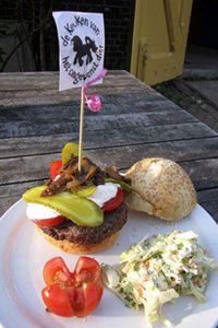 Mau Cicip <i>'My Little Pony Burger'</i>, Burger dari Daging Kuda? Mampirlah ke Restoran Ini