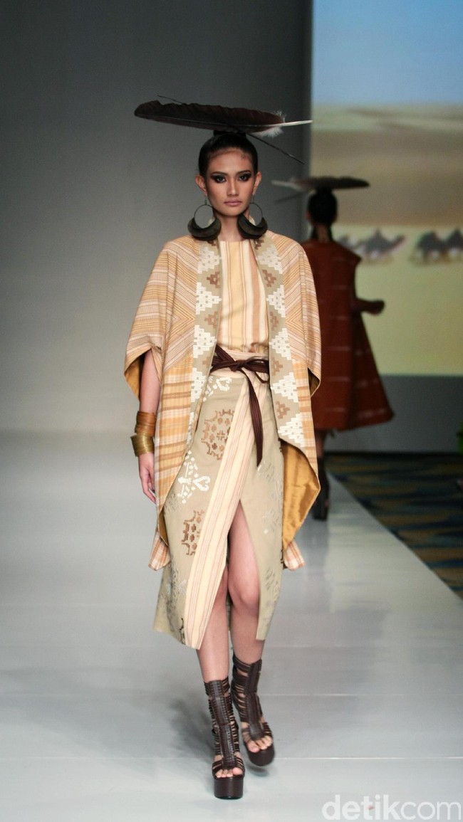 Peragaan Busana Balijava by Denny Wirawan yang di hadirkan di IPMI Trend Show 2017. The Hall Lt.8 Senayan City. Jakarta. [Foto: Mohammad Abduh/Wolipop]