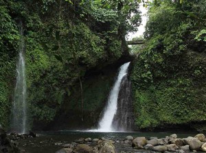 Cari yang Segar-segar di Bengkulu, Ada Air Terjun Kemumu
