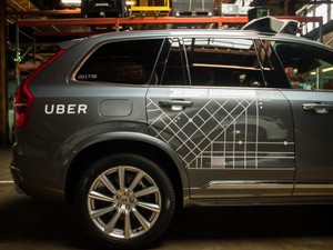 Sulit Berkembang, Uber Contek Layanan Grab?