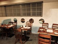 Bekas Tempat Permandian Umum Disulap Jadi Restoran Izakaya