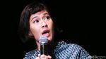 Awas Meleleh! Dian Sastrowardoyo Tampil Beda