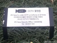 Papan tanda lingkungan diawasi CCTV