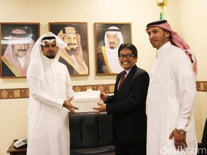 Perkenalkan Produk PT INKA, KJRI Jeddah Kunjungi Kadin di Arab Saudi Ini
