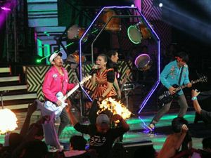 Rocket Rockers Tampil Memukau di Panggung Transmedia 15 You