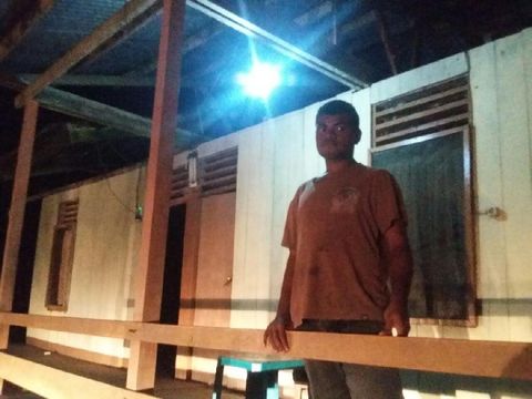 Begini Penampakan Desa Terpencil di Papua yang Terang Benderang