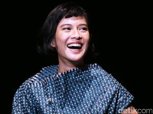 Zaman Makin Gila, Dian Sastro Bekali Pendirian ke Anak