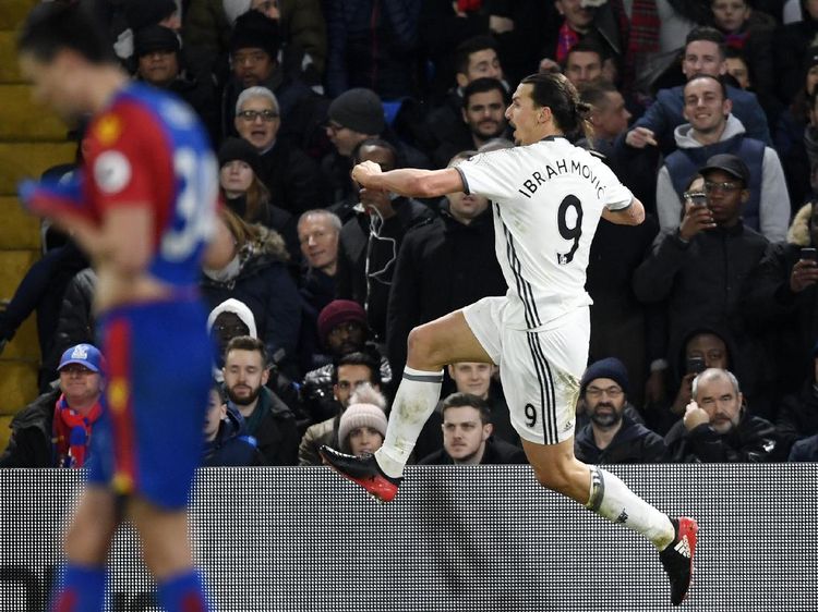 MU Kalahkan Crystal Palace