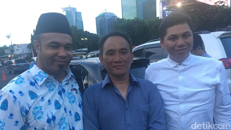 Ikut Rapat di Rumah SBY, Andi Arief Bicara Arti 'Jenderal 