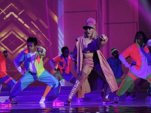 GAC yang Ceria dan Agnez Mo yang Berenergi