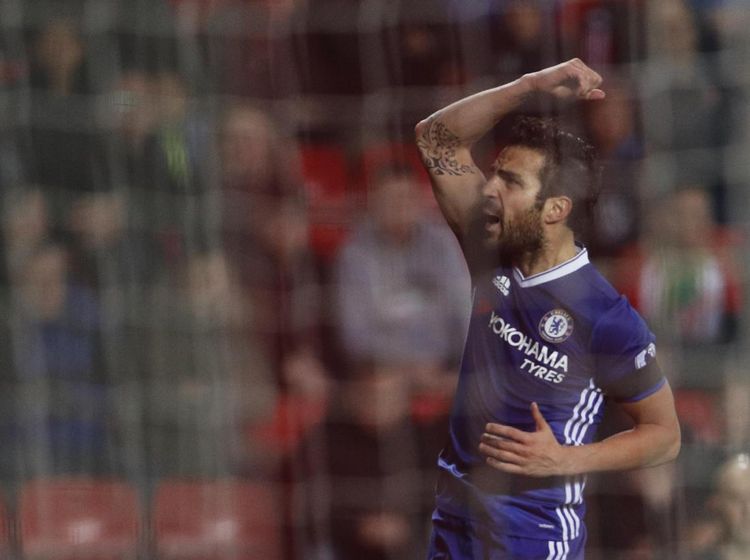 Fabregas Menangkan Chelsea