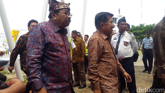 Wapres JK Tinjau Pelayanan Publik dan Investasi di Banyuwangi