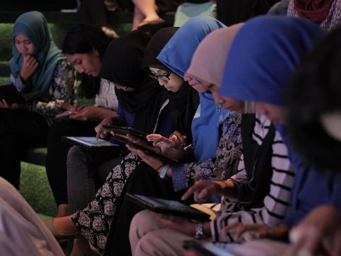 Microsoft Ajak Belajar Coding dengan Main Minecraft