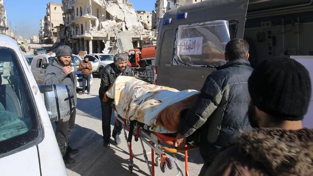 Korban luka di Aleppo dievakuasi