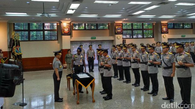 Kapolri Lantik 6 Kapolda Baru
