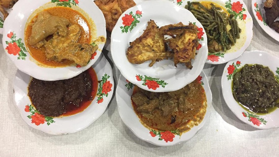 Boikot Nasi Padang! Boikot Nasi Padang!