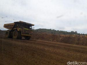 Ekspor Mineral Mentah Kembali Dibuka, Pengusaha Smelter Merasa Dirugikan