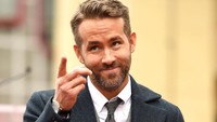 Oke-oke, Ryan Reynolds juga masuk dalam list ini kok. Matt Winkelmeyer/Getty Images