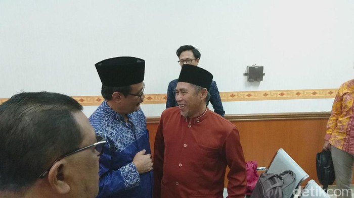 Djarot Siap Membantu, Tukang Bubur Kembangan: Dalam Rangka Apa?
