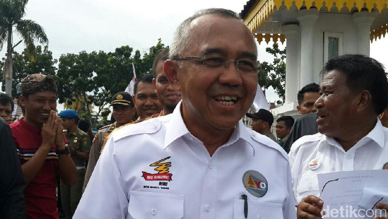 Utang Rp 264 Miliar Dibayar, Stadion Utama Riau Jadi Milik Rakyat Utang Rp 264 Miliar Dibayar, Stadion Utama Riau Jadi Milik Rakyat