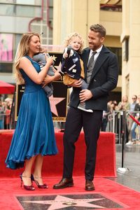 3 Bahasa Tubuh Blake Lively & Ryan Reynolds yang Menandakan Cinta Sejati