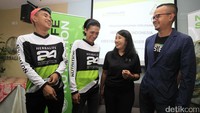 Herbalife Indonesia menggandeng WestBike Messenger untuk pengiriman dokumen menggunakan moda transportasi sepeda untuk daerah Jakarta dan sekitarnya guna berkontribusi dalam mengurangi kepadatan lalu lintas dan polusi udara di daerah perkotaan sekaligus kampanye hidup sehat.