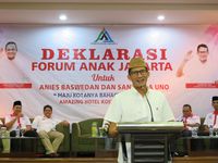 Sandiaga Minta Pendukung Rapatkan Barisan Kalahkan Ahok Si 'Superman'